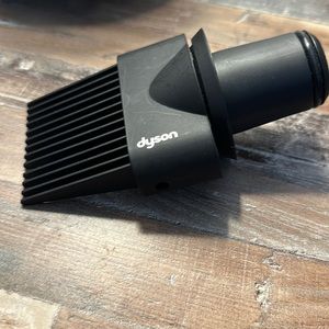 Dyson Supersonic Hairdryer Wide Tooth Comb Attachment